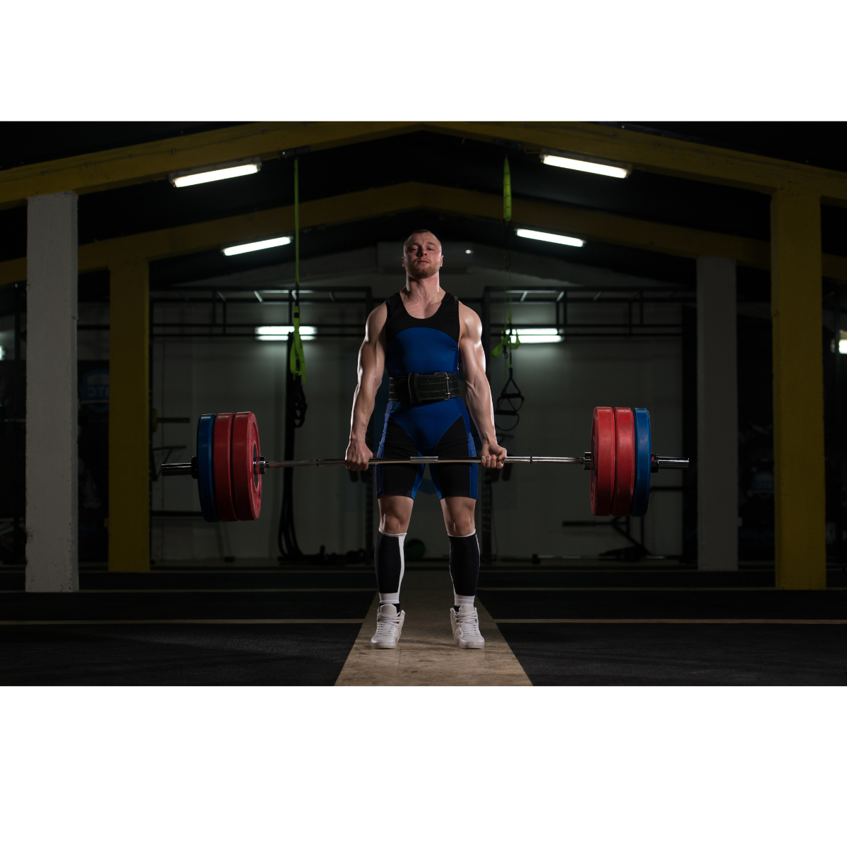 How To Do Deadlifts: A Simple Guide To Mastering This Exercise ...